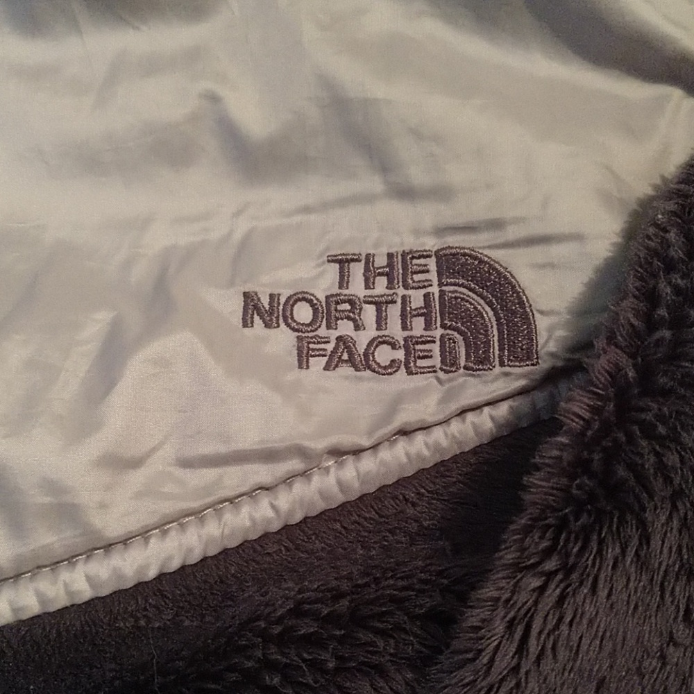 SMALL NORTHFACE JACKET - Picture 3 of 4